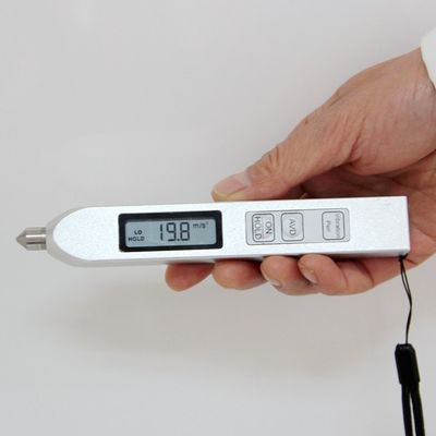 HG6430 डिजिटल कंपन मीटर त्वरण गति विस्थापन माप के लिए ± 5% सटीकता और कॉम्पैक्ट हल्के डिजाइन के साथ