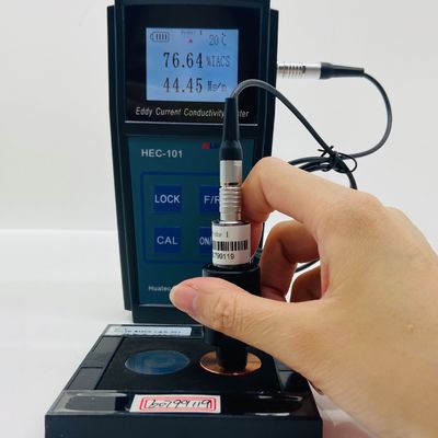 एचईसी-101 60KHz एडी करंट इलेक्ट्रिकल कंडक्टिविटी टेस्टर %आईएसीएस एमएस/एम डुअल यूनिट ऑटो तापमान मुआवजा एल्यूमीनियम कॉपर मिश्र धातु कंडक्टिविटी मीटर
