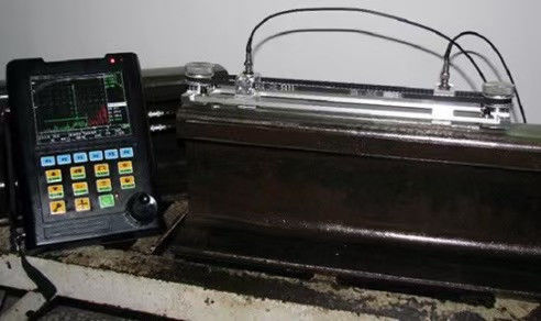 FD-GT-1010 डिजिटल 5.7 इंच टीएफटी स्क्रीन अल्ट्रासोनिक फ़्लॉ डिटेक्टर स्क्वायर वेव ड्राइव रेलवे प्रेशर वेसल एनडीटी परीक्षक