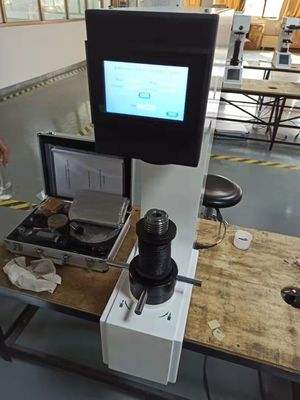 एचबी-3000ई इलेक्ट्रॉनिक ब्रिनेल हार्डनेस टेस्टर क्लोज्ड-लूप कंट्रोल ऑटोमैटिक लोडिंग प्रिंटर के साथ