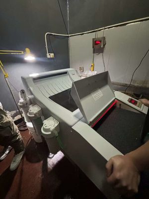 HDL-430D टेबलटॉप ऑटोमैटिक फिल्म प्रोसेसर समायोज्य गति तापमान NDT एक्स-रे फिल्म प्रोसेसिंग मशीन