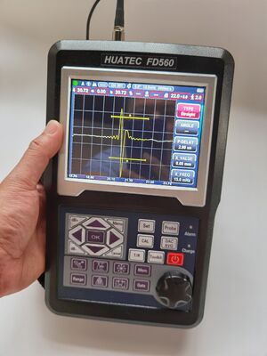 HUATEC FD560 पोर्टेबल डिजिटल अल्ट्रासोनिक दोष डिटेक्टर 120dB संवेदनशीलता और एनडीटी परीक्षण के लिए IP65 सुरक्षा के साथ