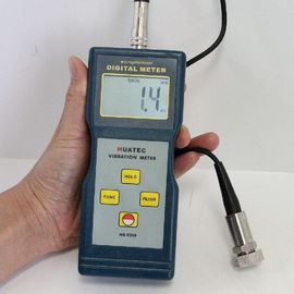 सटीक रीडिंग के लिए मल्टी फंक्शन कंपन परीक्षक 10Hz से 1KHz 10Hz से 10KHz 0.1-200m/s कम बैटरी संकेतक